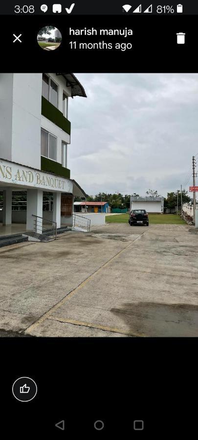 Pune Airport Eon Barclays Kharadi Luxe15 Suites Work Desks Exterior foto